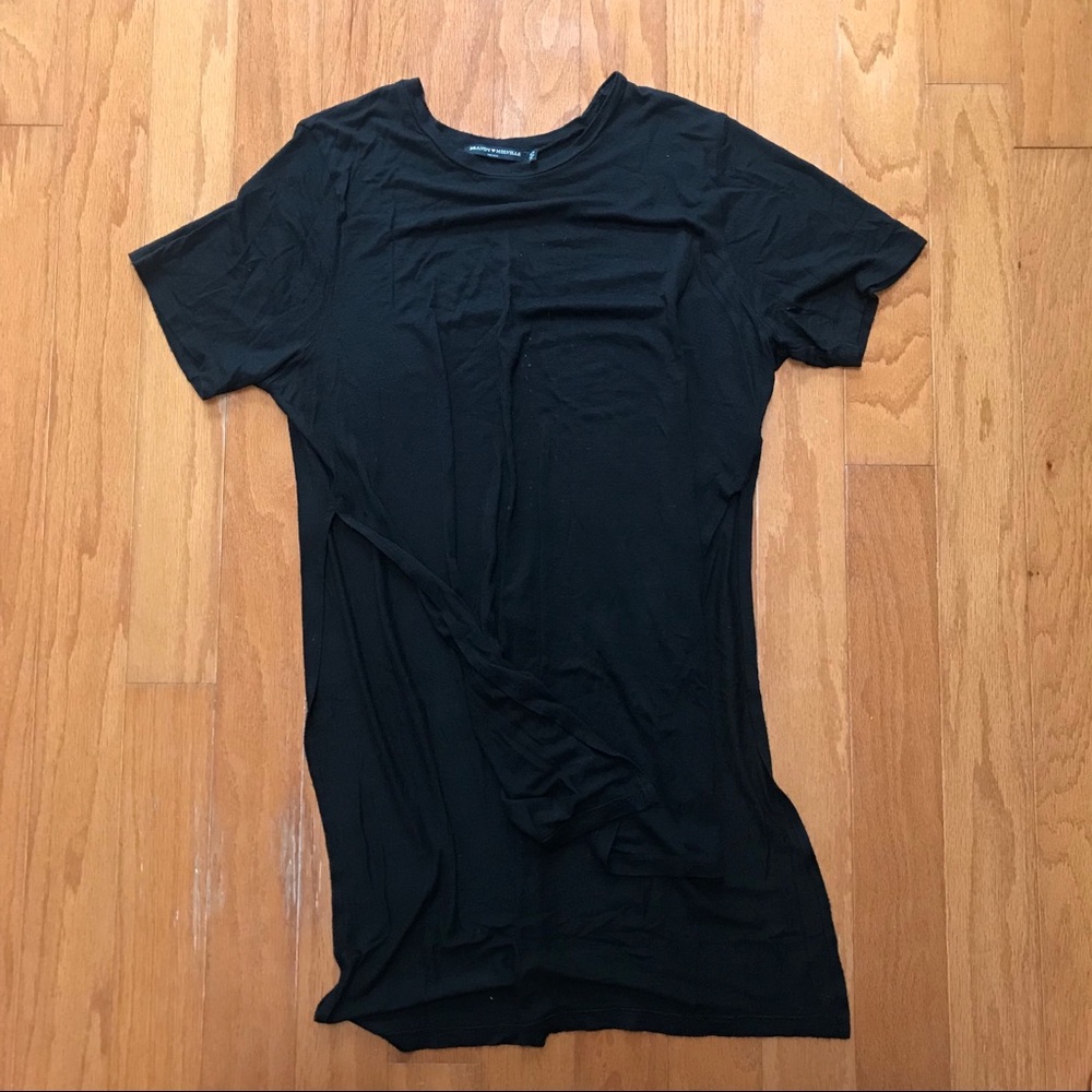 Black long t-shirt